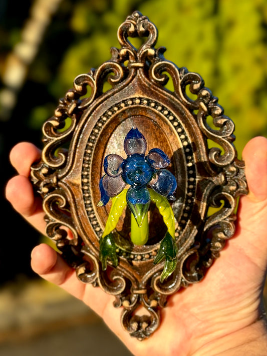 Flower Friend Glass and Wood Wall Mount