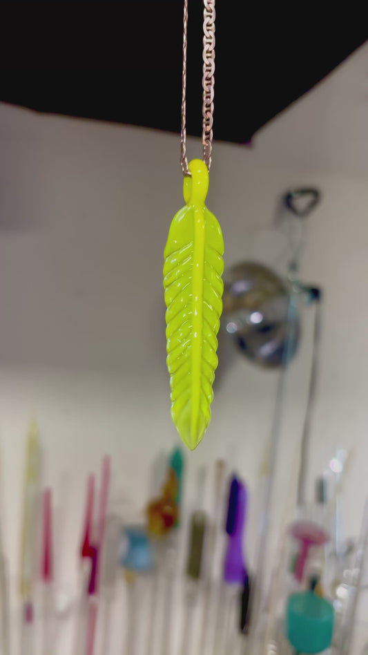 Leaf pendant 2