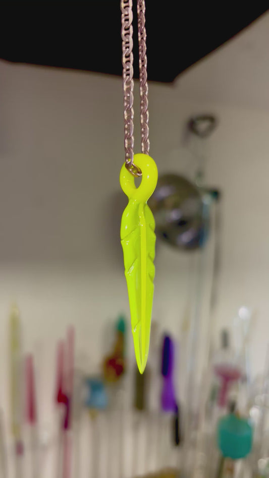 Leaf pendant 1